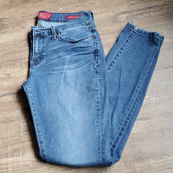 Lucky Brand Denim - 🍀Lucky Brand Brooklyn Skinny
